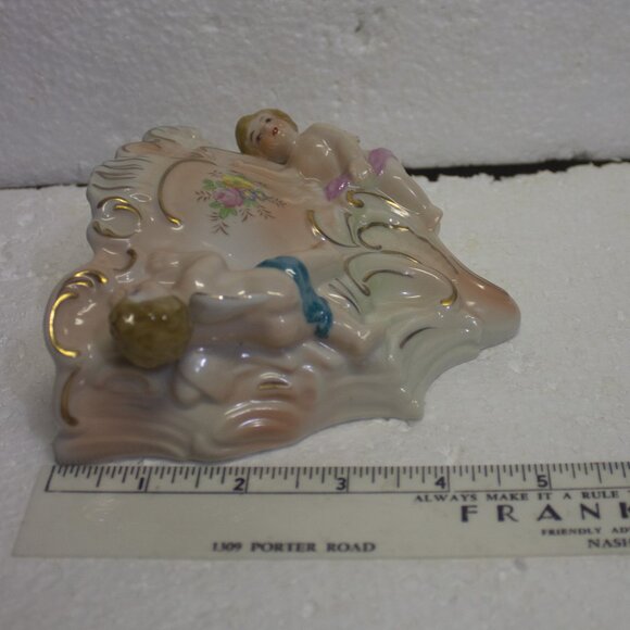 Vintage Cupid Angel Cherub Wall Pocket Set of Two Made in Japan - Picture 12 of 12
